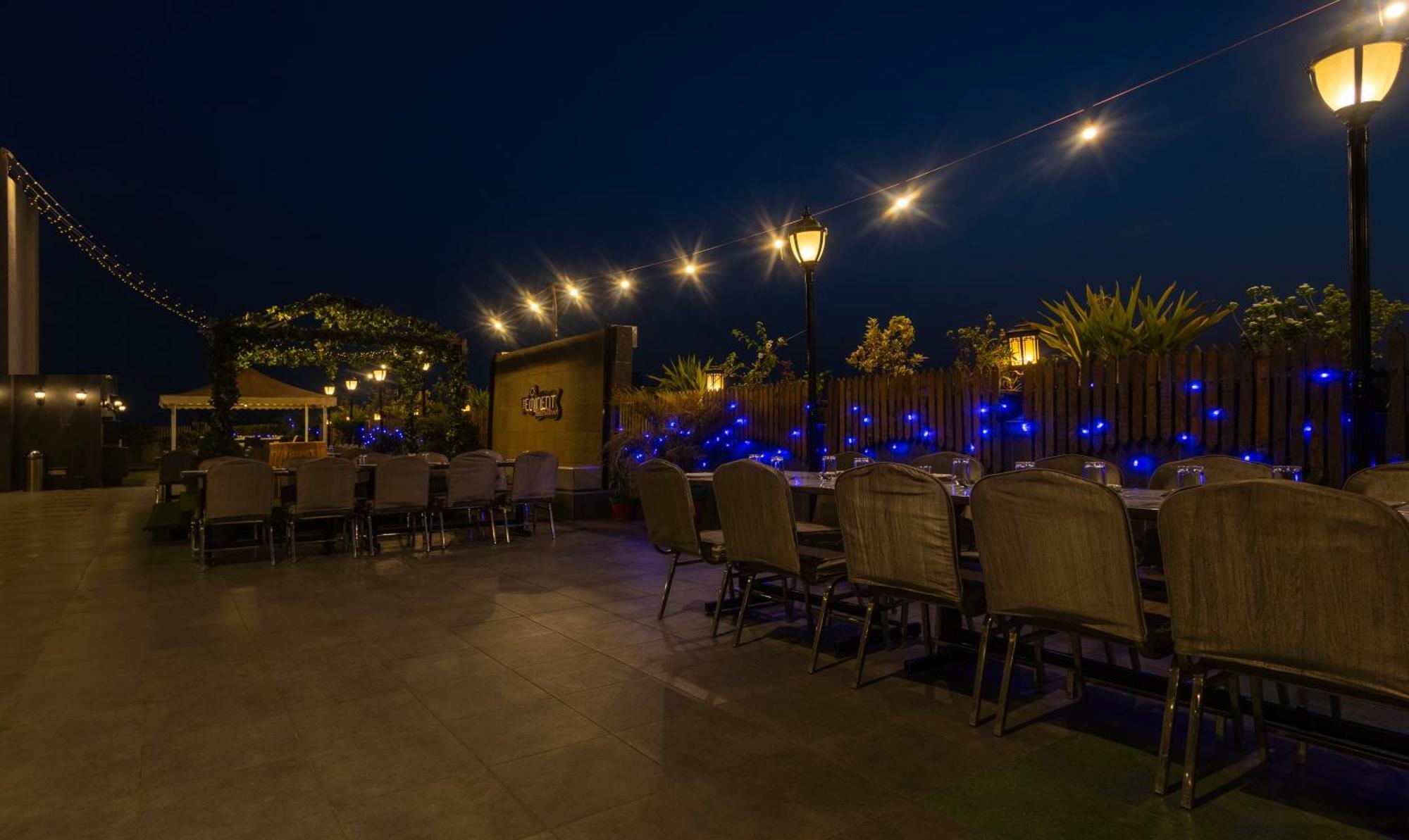 Treebo Eden Park, Ahmedabad Hotel Bātwa Exterior foto